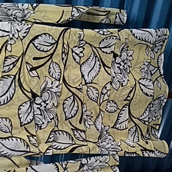 Alfani Eyelash Yellow n Black long sleeve Top - Picture 3 of 4